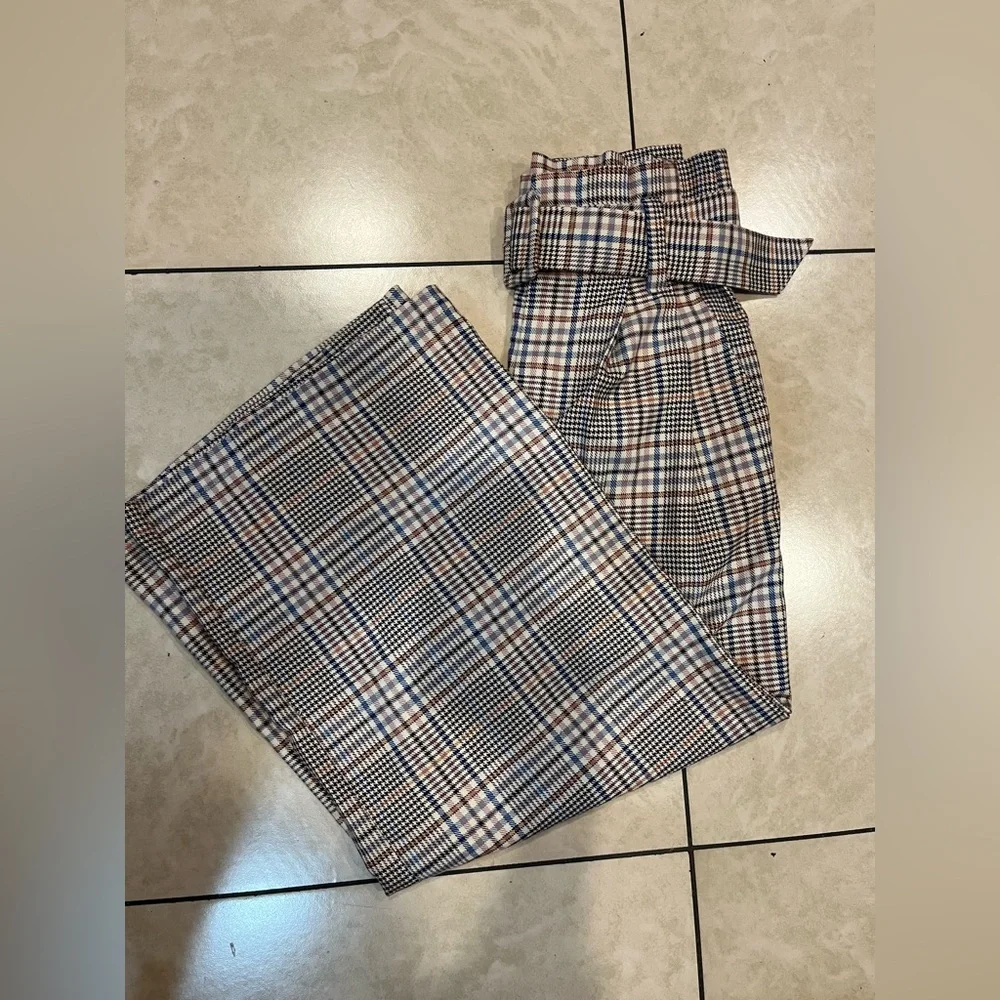 Moon River Multicolor Plaid Trousers - Picture 1 of 5